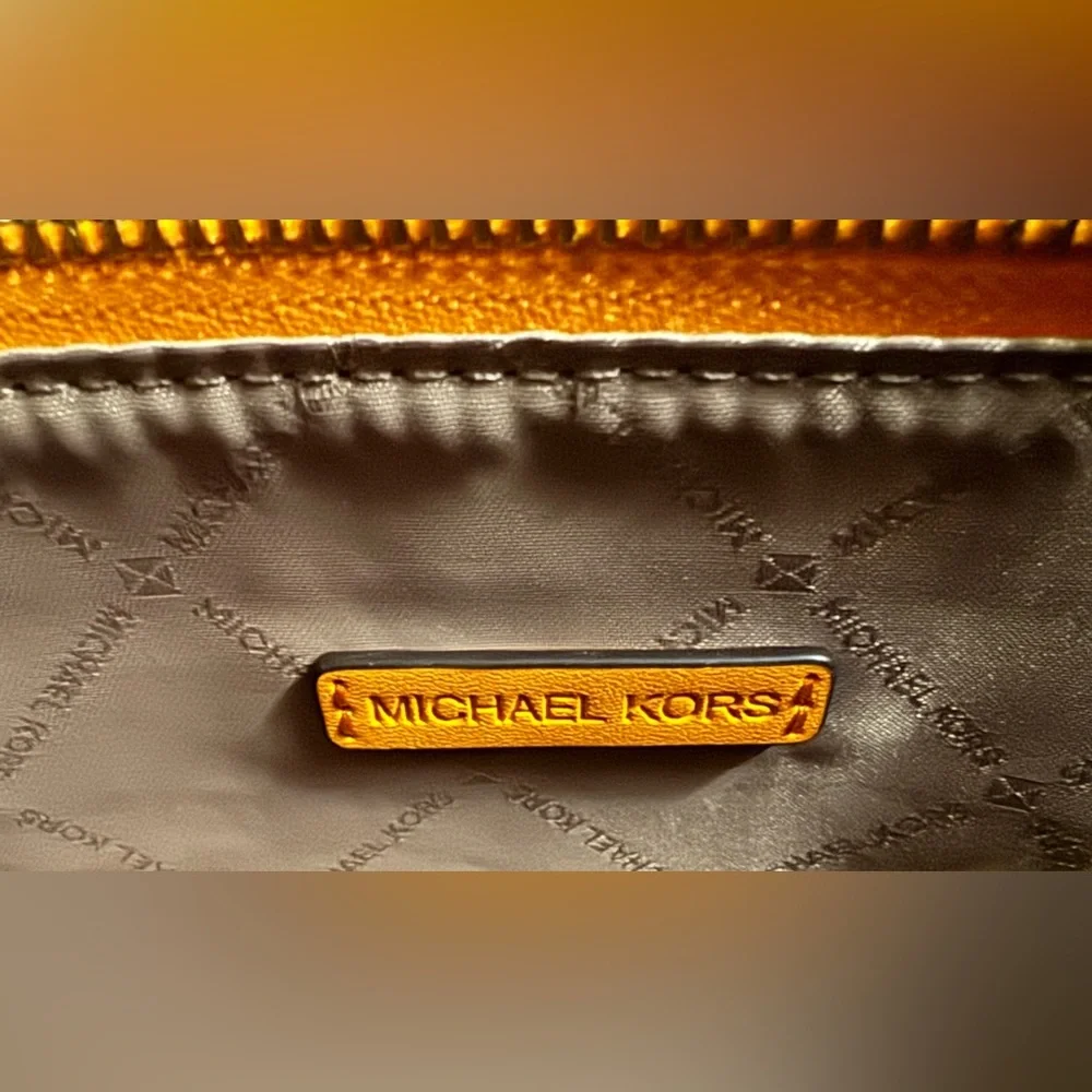 Michael Kors Orange Pop Vincent Purse with Card Case & MK Logo NWT